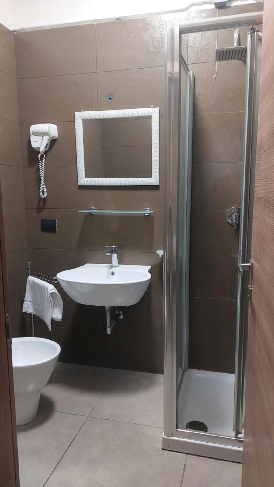 Hotel La Torre Formigine Bagian luar foto